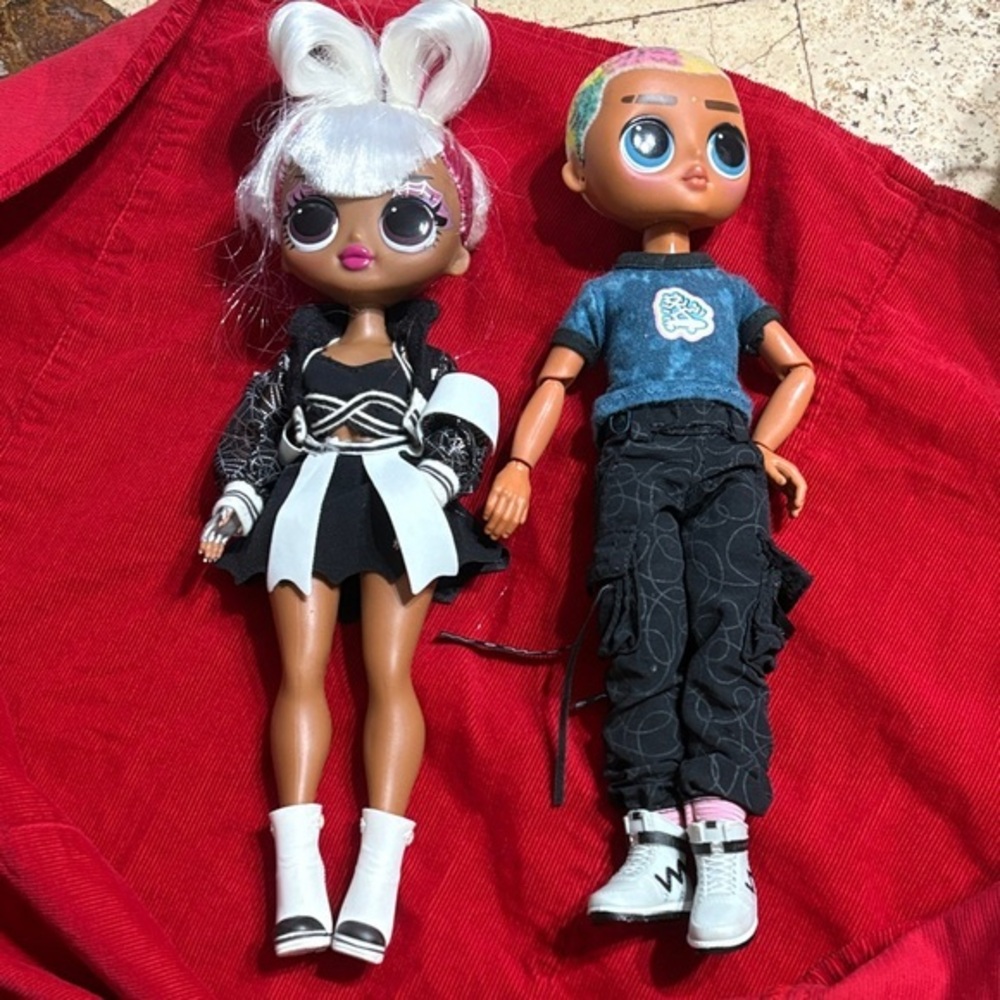 L.O.L. Surprise! Dolls - Black, White, and Blue